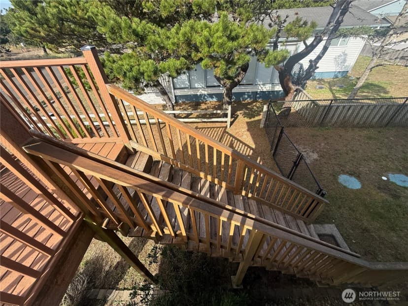 Property photo for 35210 F Place, Ocean Park photo 7
