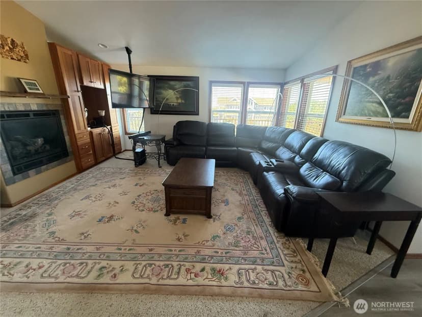 Property photo for 35210 F Place, Ocean Park photo 15