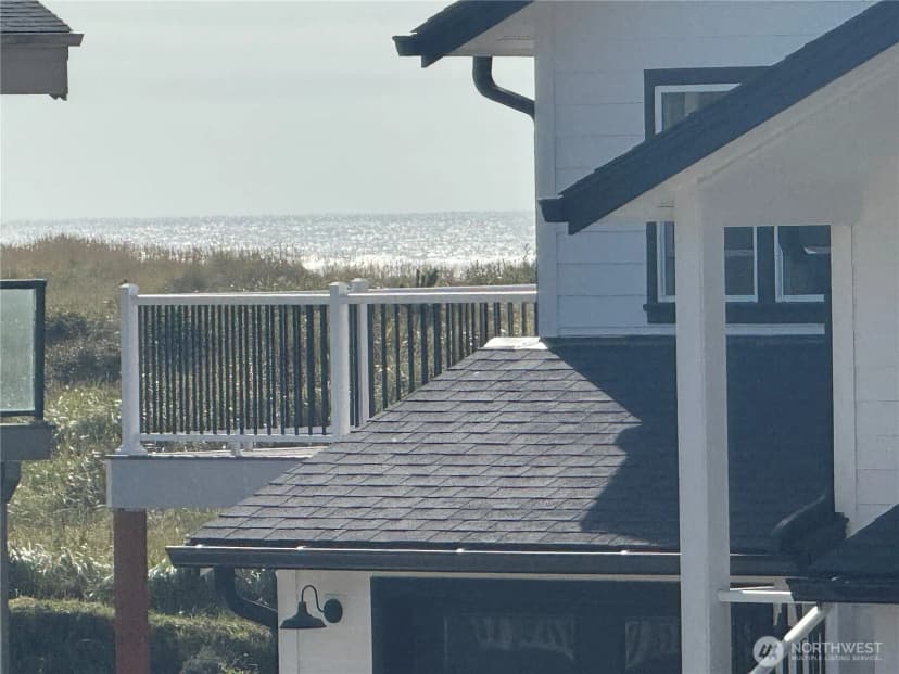 Property photo for 35210 F Place, Ocean Park photo 5