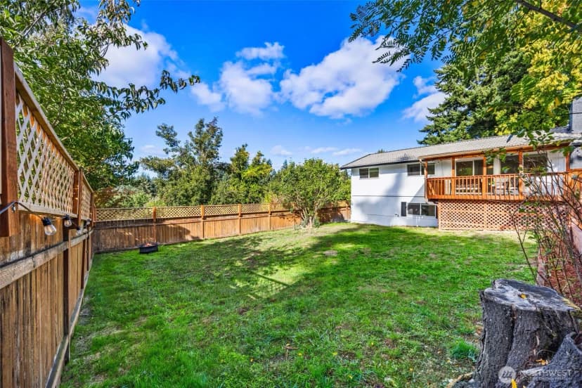 Property photo for 5716 96th Street E, Puyallup photo 28