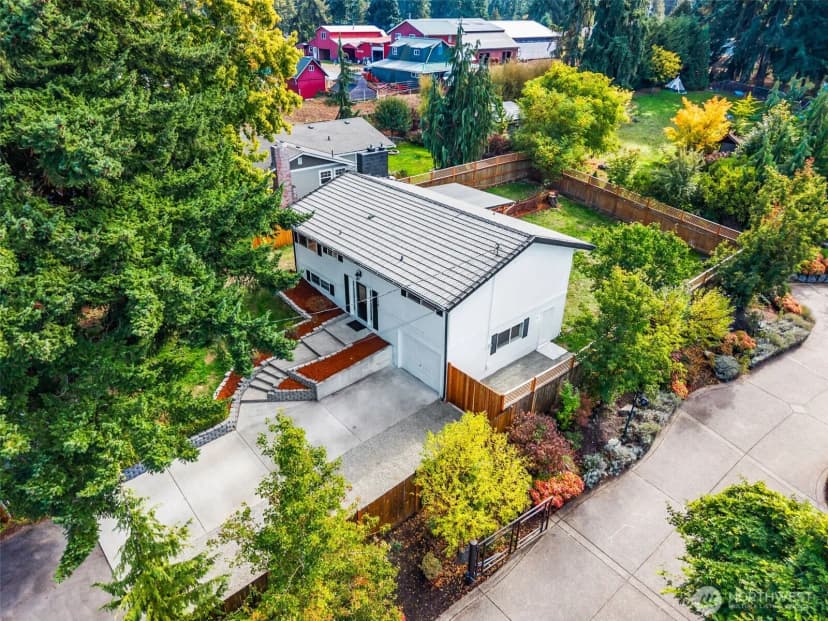 Property photo for 5716 96th Street E, Puyallup photo 32