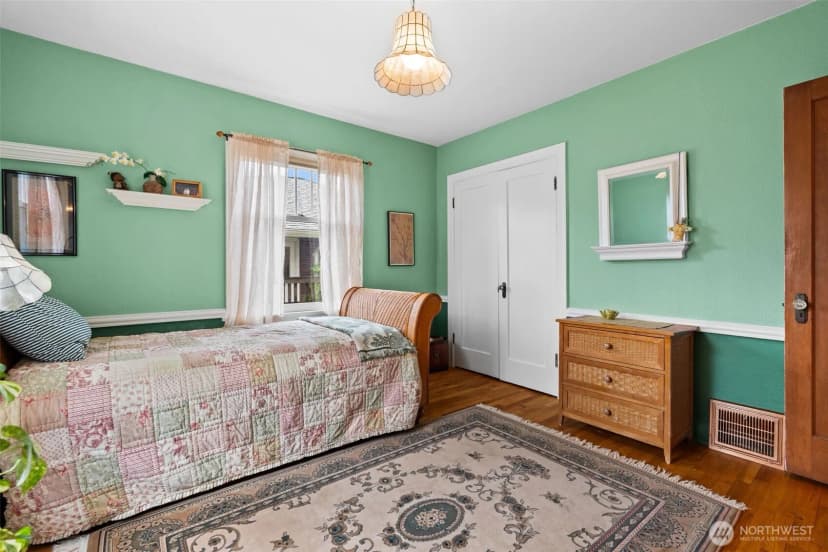 Property photo for 1802 N Puget Sound Avenue, Tacoma photo 11