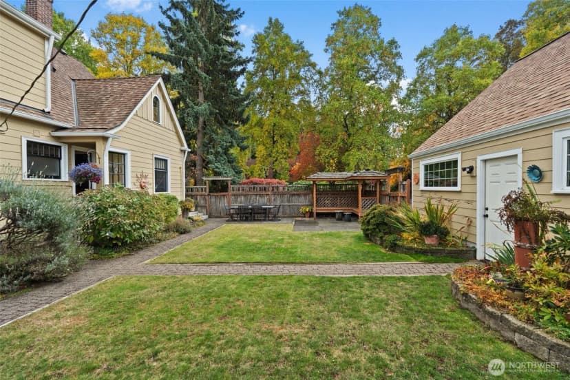 Property photo for 1802 N Puget Sound Avenue, Tacoma photo 23