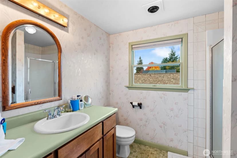 Property photo for 1802 N Puget Sound Avenue, Tacoma photo 17