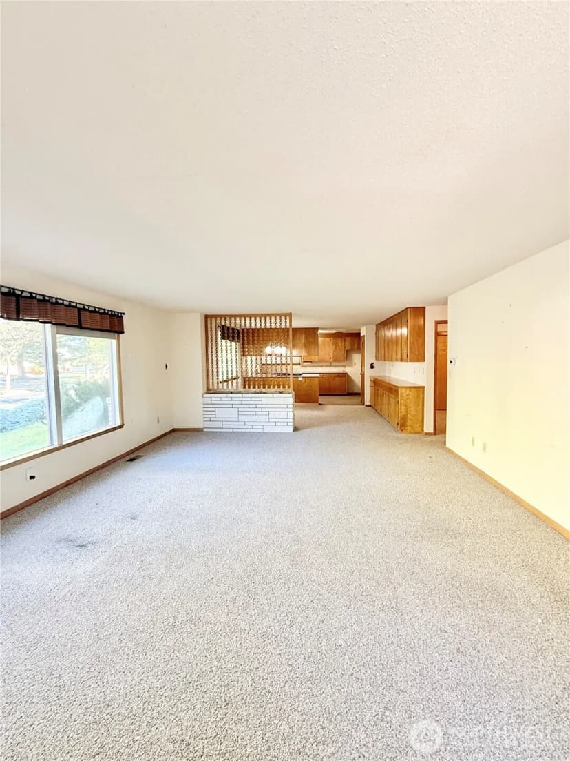 Property photo for 1023 River Drive, Coulee Dam photo 10