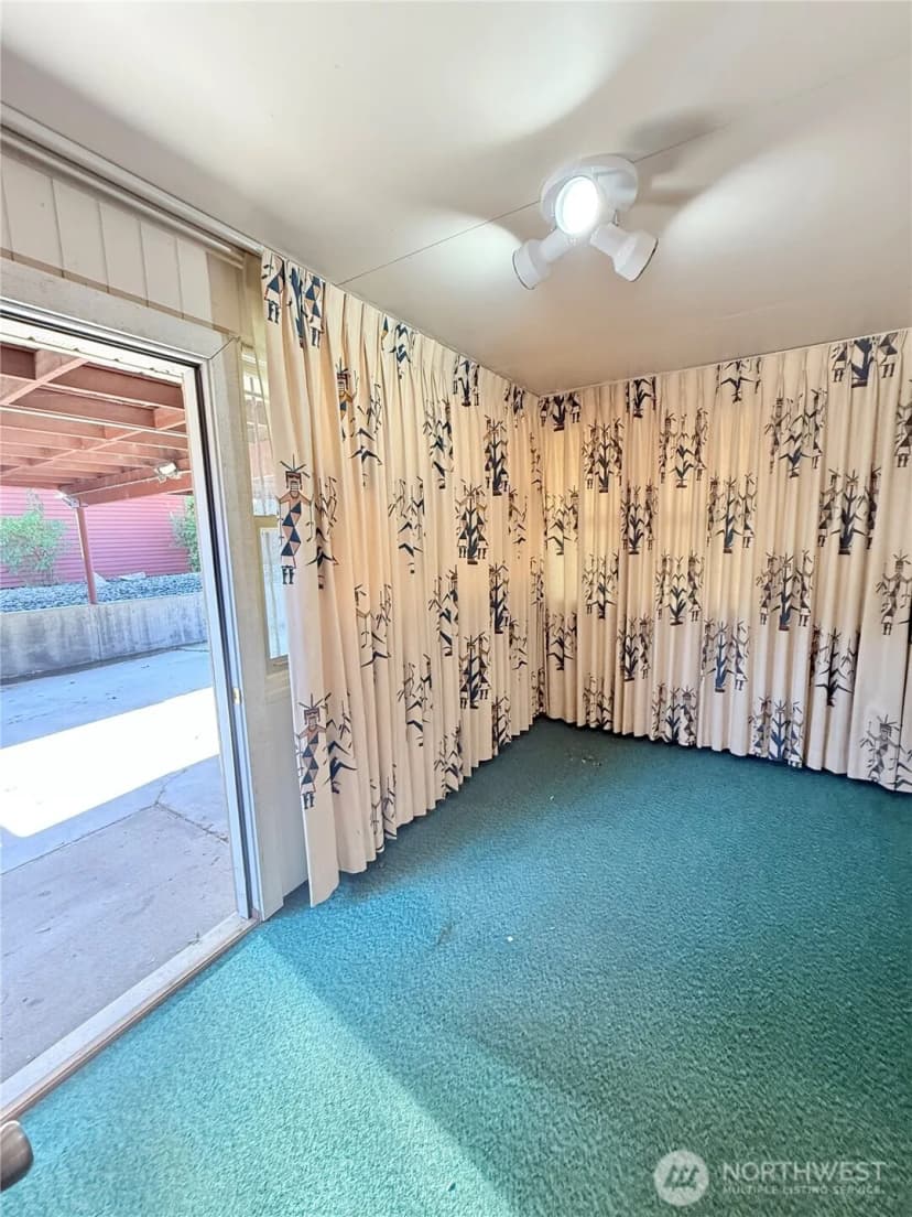 Property photo for 1023 River Drive, Coulee Dam photo 31