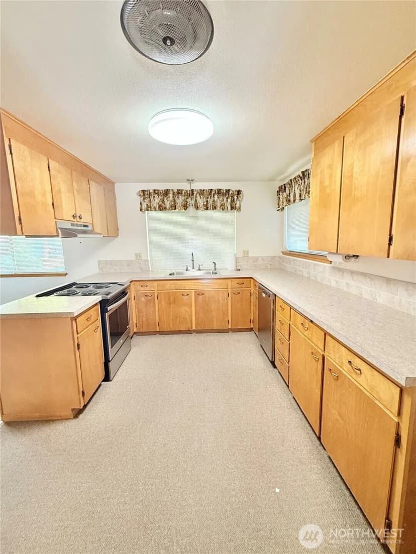 Property photo for 1023 River Drive, Coulee Dam photo 18