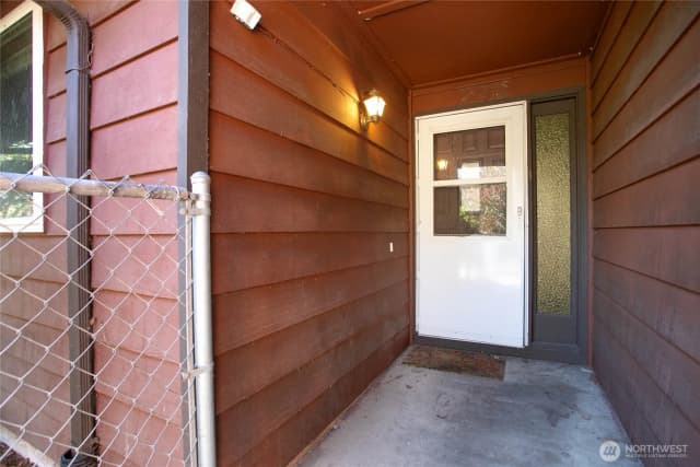 Property photo for 3319 Hollywood Avenue, Bellingham photo 3