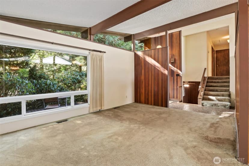 Property photo for 4753 90th Avenue Se, Mercer Island photo 4