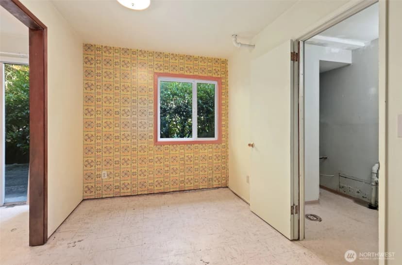 Property photo for 4753 90th Avenue Se, Mercer Island photo 19
