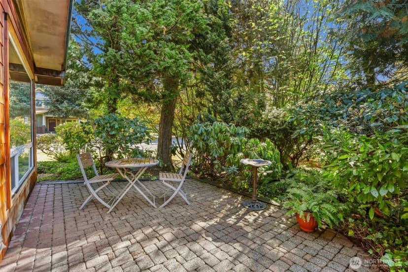 Property photo for 4753 90th Avenue Se, Mercer Island photo 24
