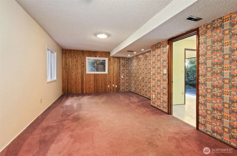 Property photo for 4753 90th Avenue Se, Mercer Island photo 18