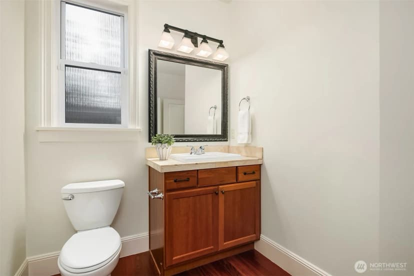 Property photo for 5112 48th Avenue Ne, Seattle photo 13