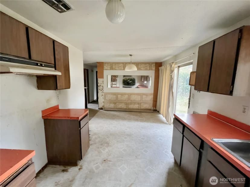 Property photo for 13526 Coho Run Nw, Bremerton photo 6