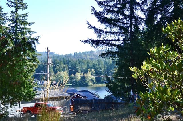 Property photo for 13526 Coho Run Nw, Bremerton photo 3