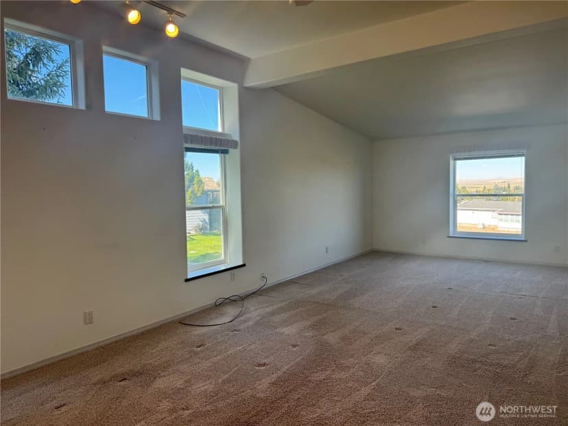 Property photo for 510 Sw College Avenue, Wilbur photo 24