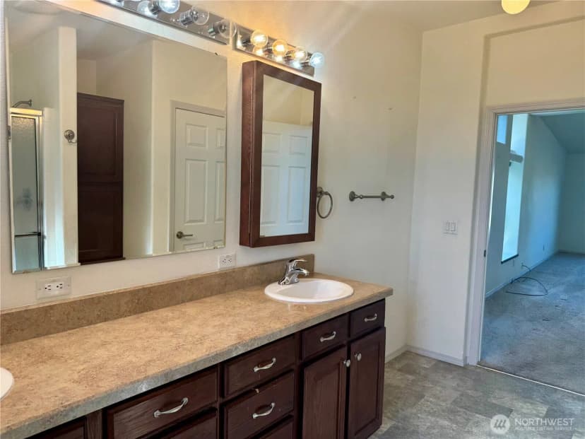 Property photo for 510 Sw College Avenue, Wilbur photo 23