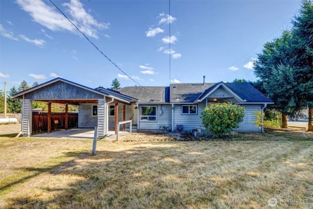 Property photo for 3008 B Street Se, Auburn
