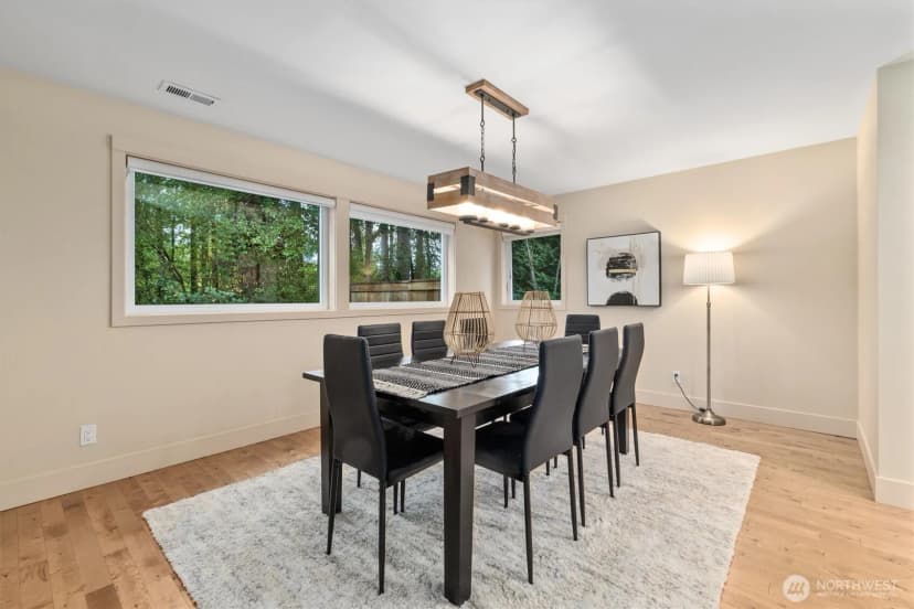 Property photo for 12634 Ne 95th Street, Kirkland photo 9