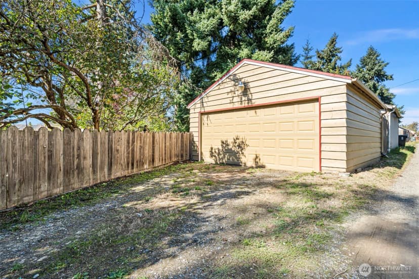 Property photo for 5631 S K Street, Tacoma photo 40
