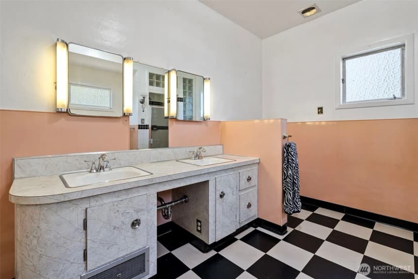 Property photo for 5631 S K Street, Tacoma photo 24