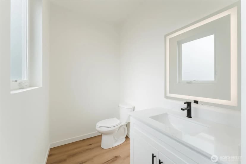 Property photo for 2273 Douglas Road, Ferndale photo 19