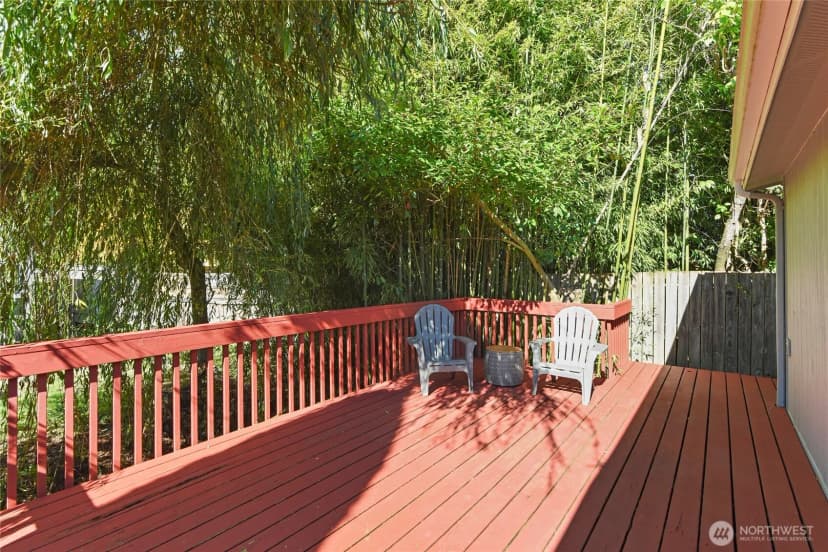 Property photo for 6712 Ne Geneva Street, Suquamish photo 4
