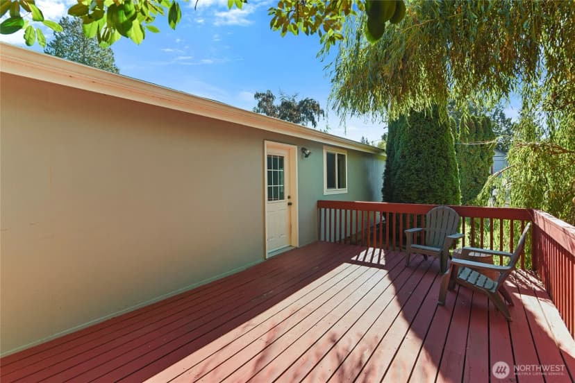 Property photo for 6712 Ne Geneva Street, Suquamish photo 13