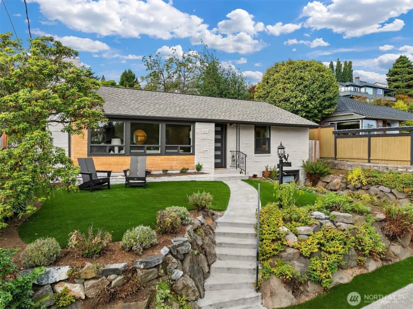 Property photo for 2823 36th Avenue W, Seattle photo 40