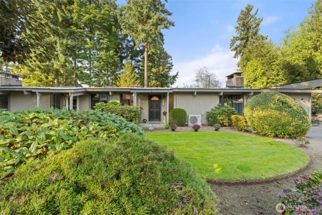 Property photo for 3421 E 99th #3421, Edgewood