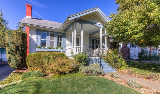 Property photo for 222 S 18th Avenue, Yakima