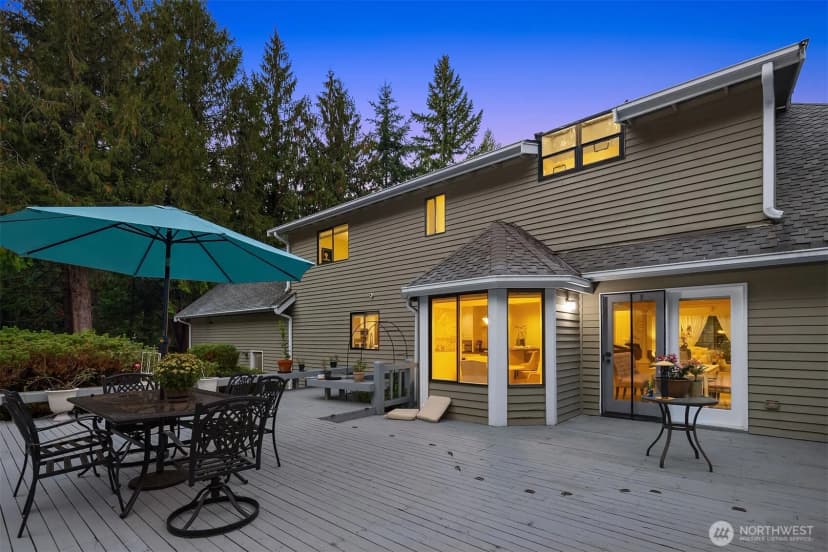 Property photo for 313 219th Avenue Ne, Sammamish photo 35
