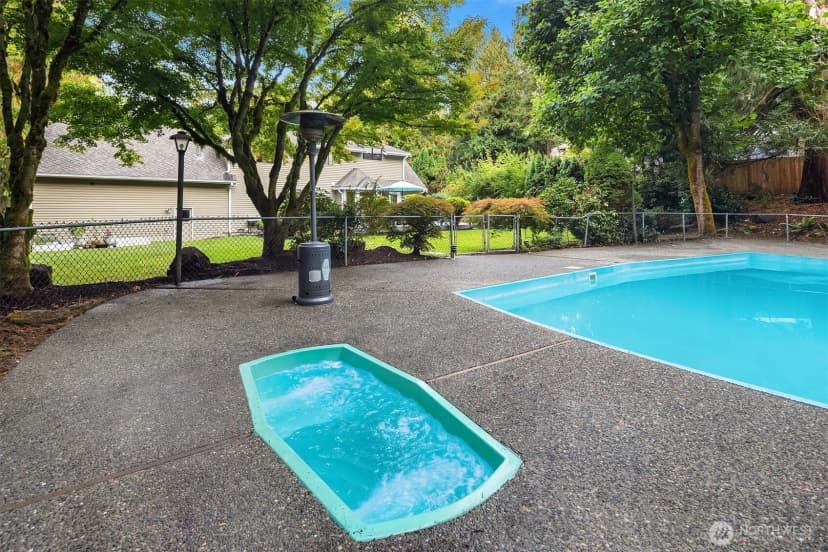 Property photo for 313 219th Avenue Ne, Sammamish photo 32