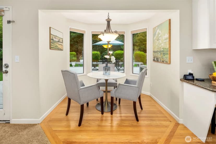 Property photo for 313 219th Avenue Ne, Sammamish photo 12