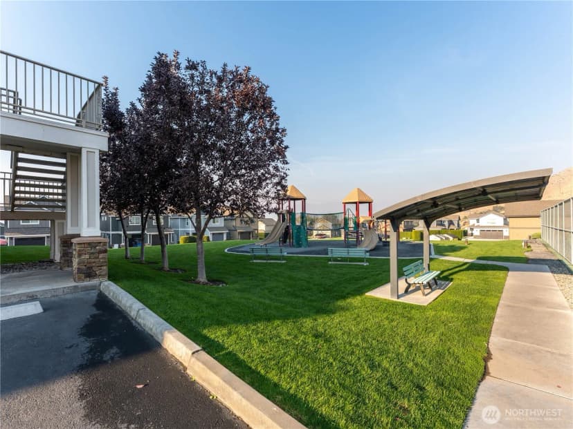 Property photo for 23772 Crescent Bay Drive Nw #107, Quincy photo 28