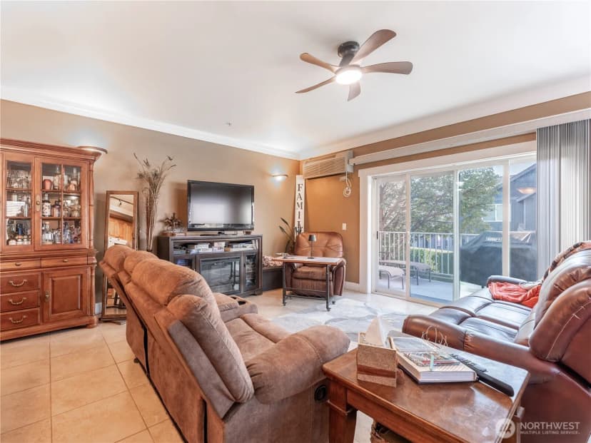 Property photo for 23772 Crescent Bay Drive Nw #107, Quincy photo 18