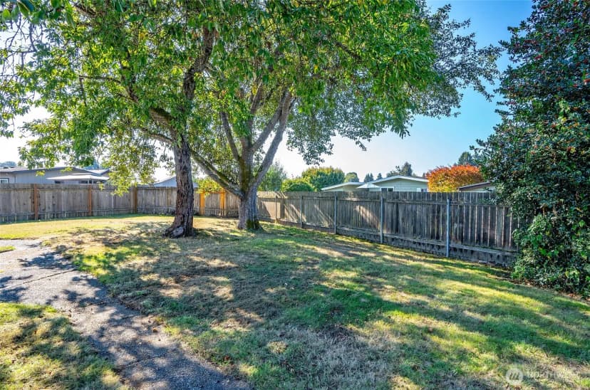 Property photo for 1809 Pike Street Ne, Auburn photo 31