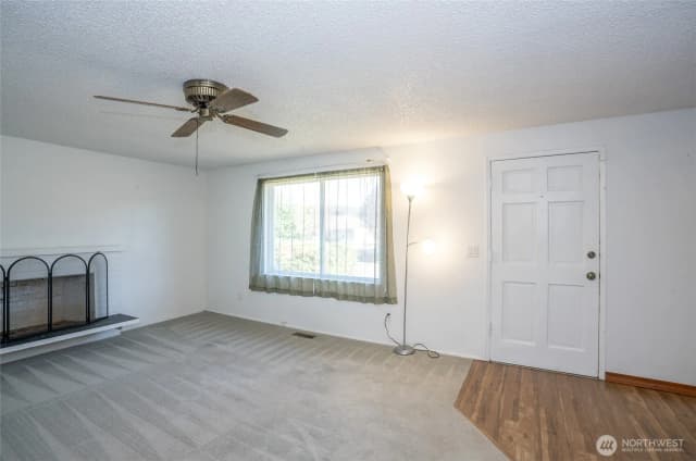 Property photo for 1809 Pike Street Ne, Auburn photo 4