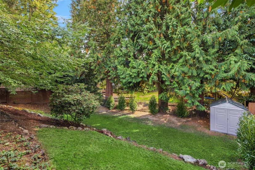 Property photo for 15851 Se 12th Place, Bellevue photo 37