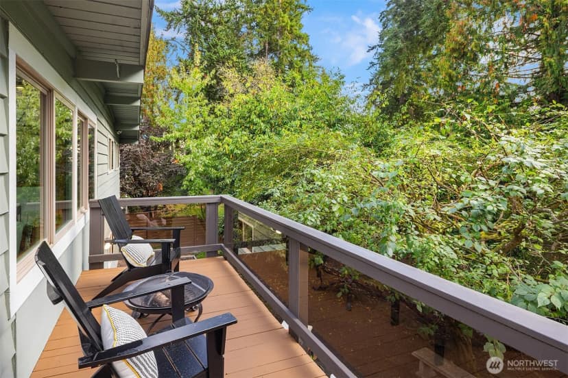 Property photo for 15851 Se 12th Place, Bellevue photo 33
