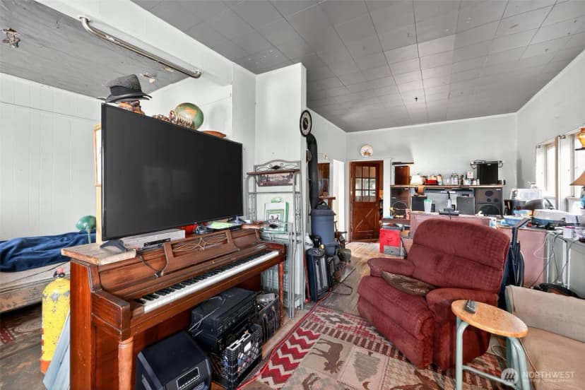 Property photo for 1125 N Tower Avenue, Centralia photo 9