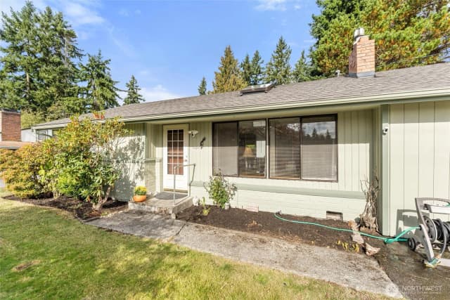 Property photo for 7501 202nd Street Sw, Lynnwood photo 3