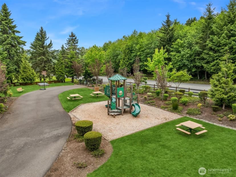 Property photo for 11862 155th Avenue Ne, Redmond photo 31