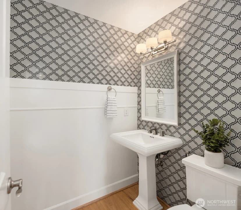 Property photo for 11862 155th Avenue Ne, Redmond photo 14