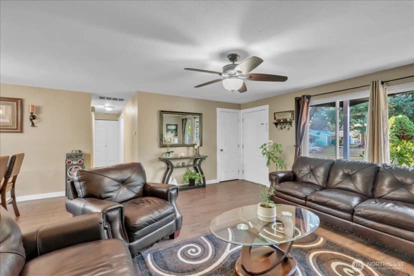 Property photo for 31212 9th Avenue S, Federal Way photo 6