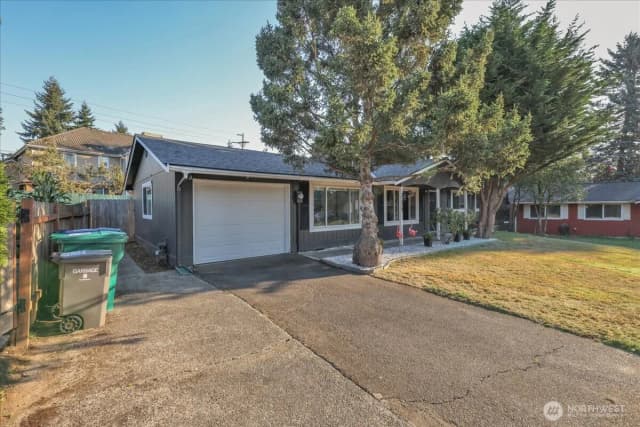 Property photo for 31212 9th Avenue S, Federal Way photo 3