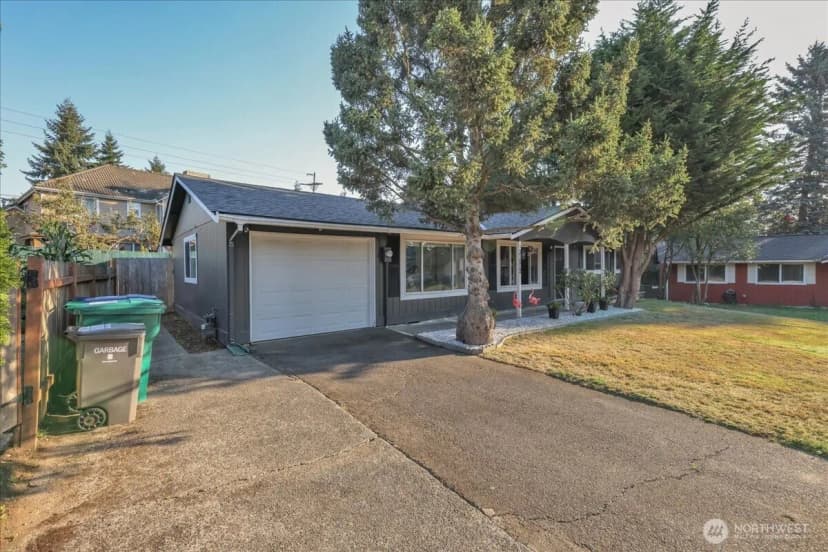 Property photo for 31212 9th Avenue S, Federal Way photo 3