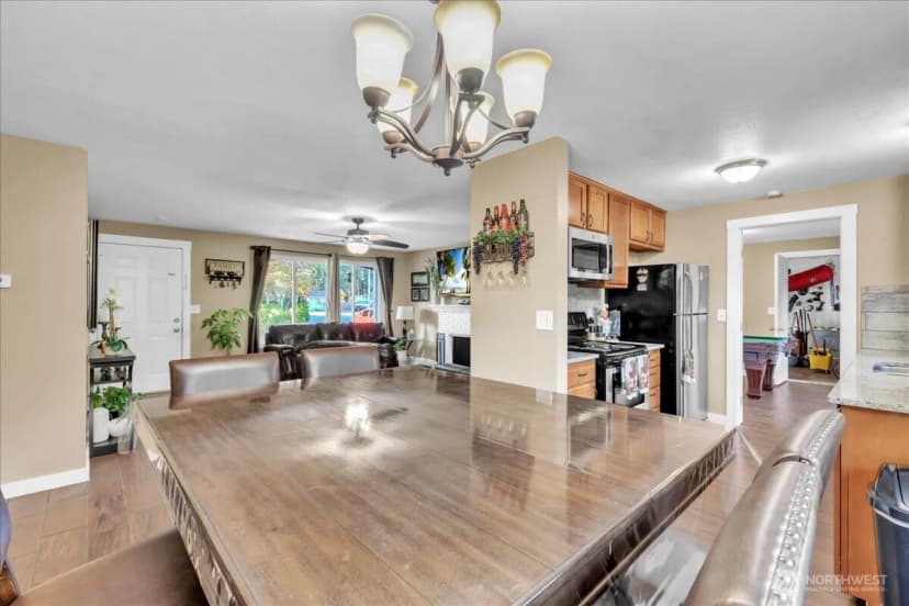 Property photo for 31212 9th Avenue S, Federal Way photo 9
