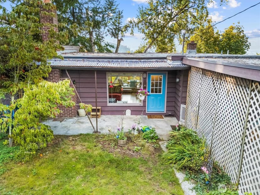 Property photo for 1040 Puget Street, Bellingham photo 27