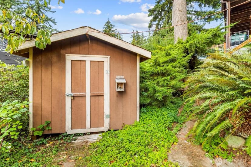 Property photo for 1040 Puget Street, Bellingham photo 25